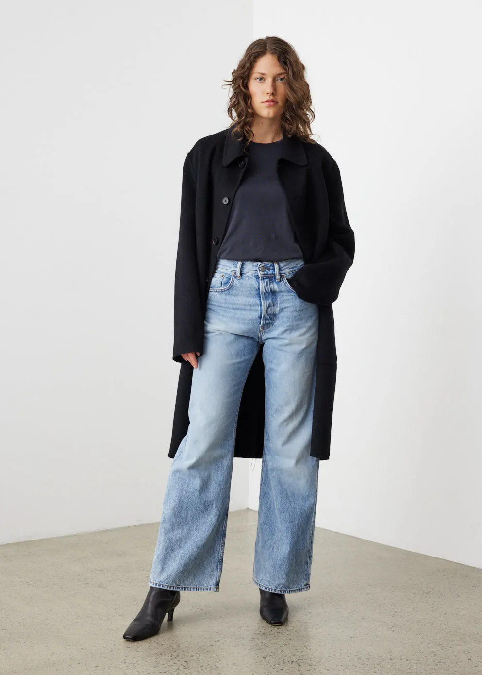 2021F Loose Fit Jeans