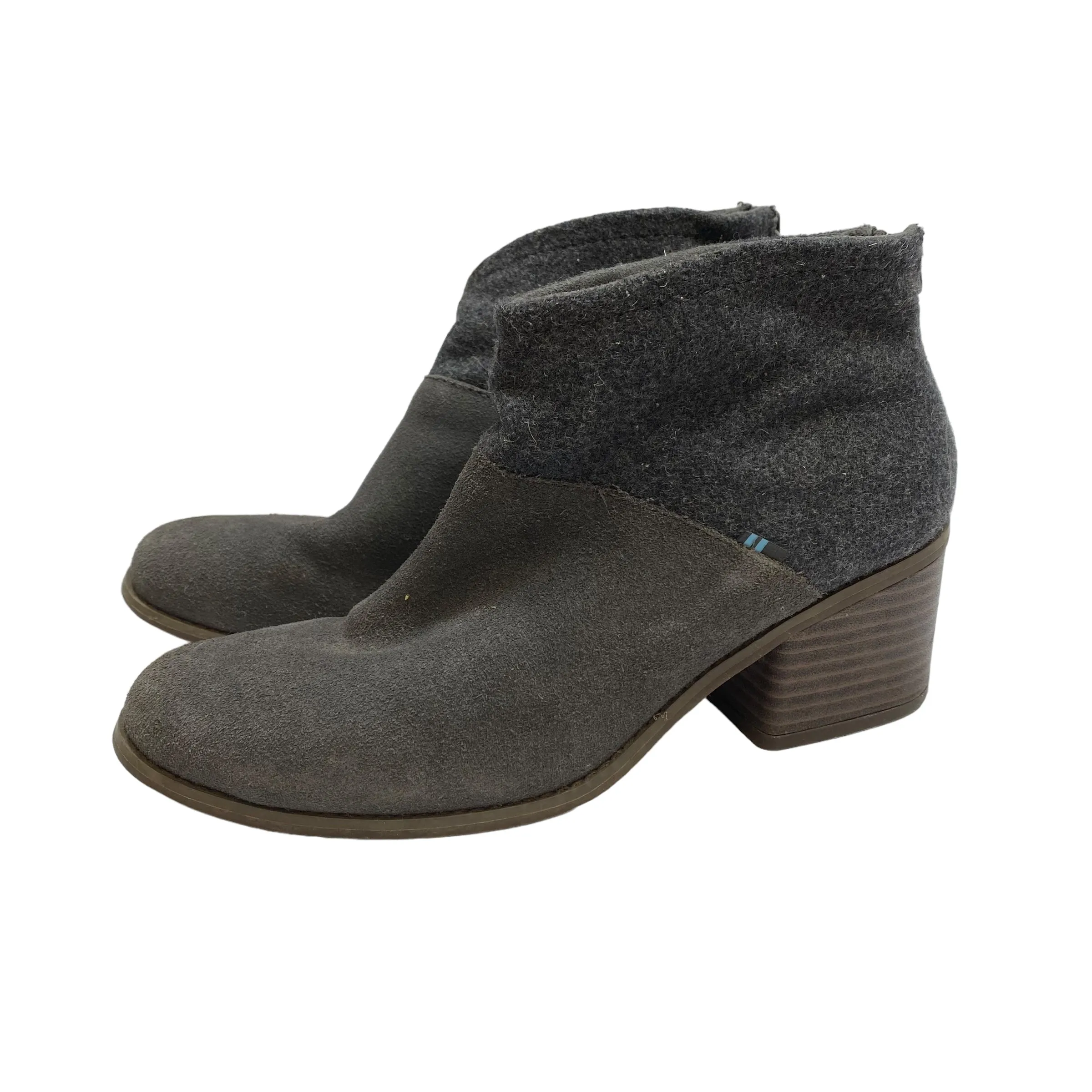 Boots Ankle Flats By Toms In Grey, Size: 8.5