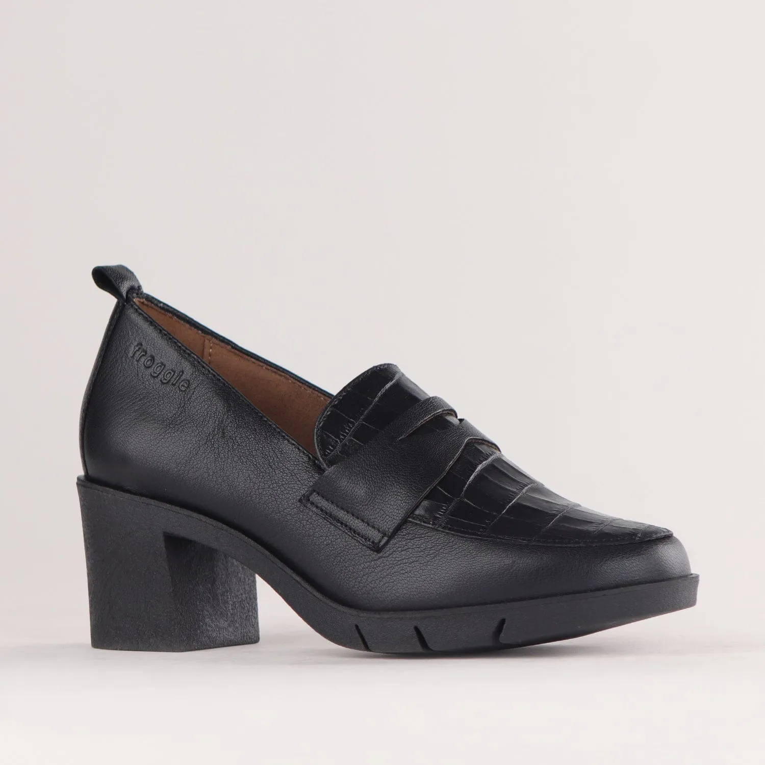 Chunky Loafers in Black - 12622