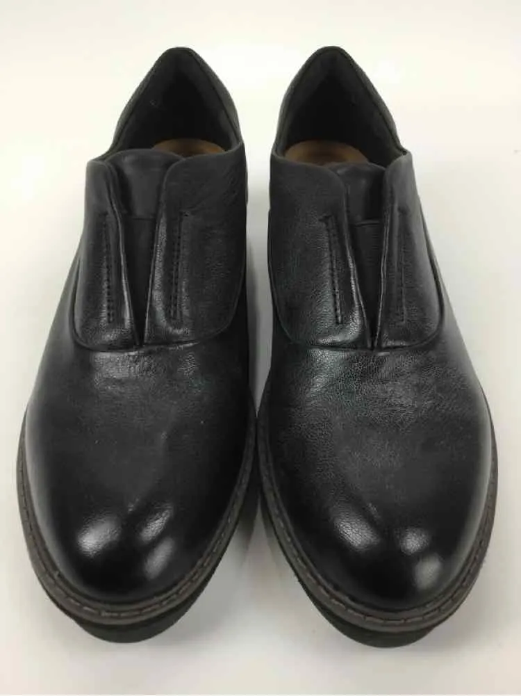 Clarks Women Size 10 Black NWT Leather Loafers