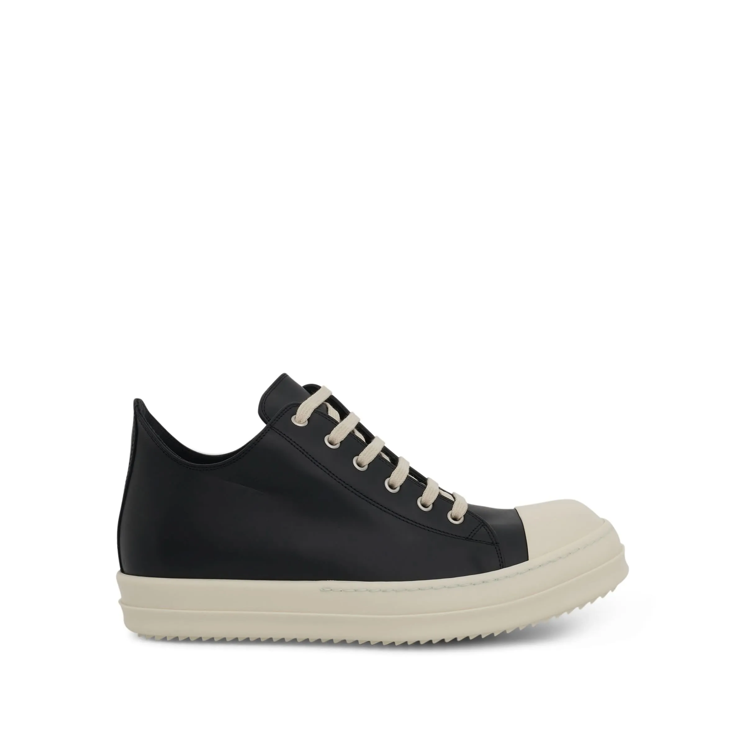 Classic Low Leather Sneakers in Black/Milk