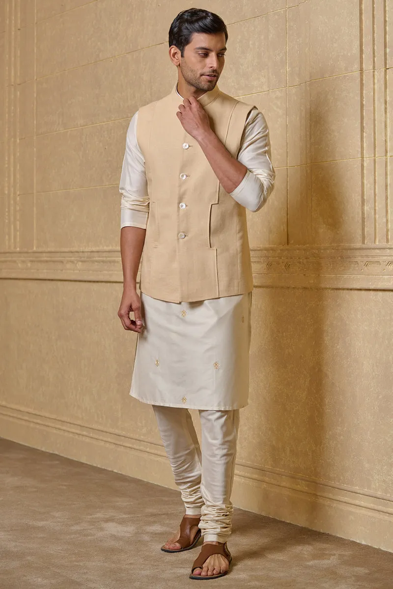 Cream Linen Bundi With Inseam Pocket Detail