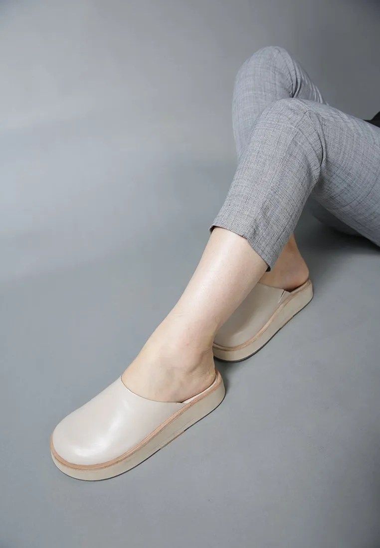 GIVENS Flatform Nude Slip-On Mules