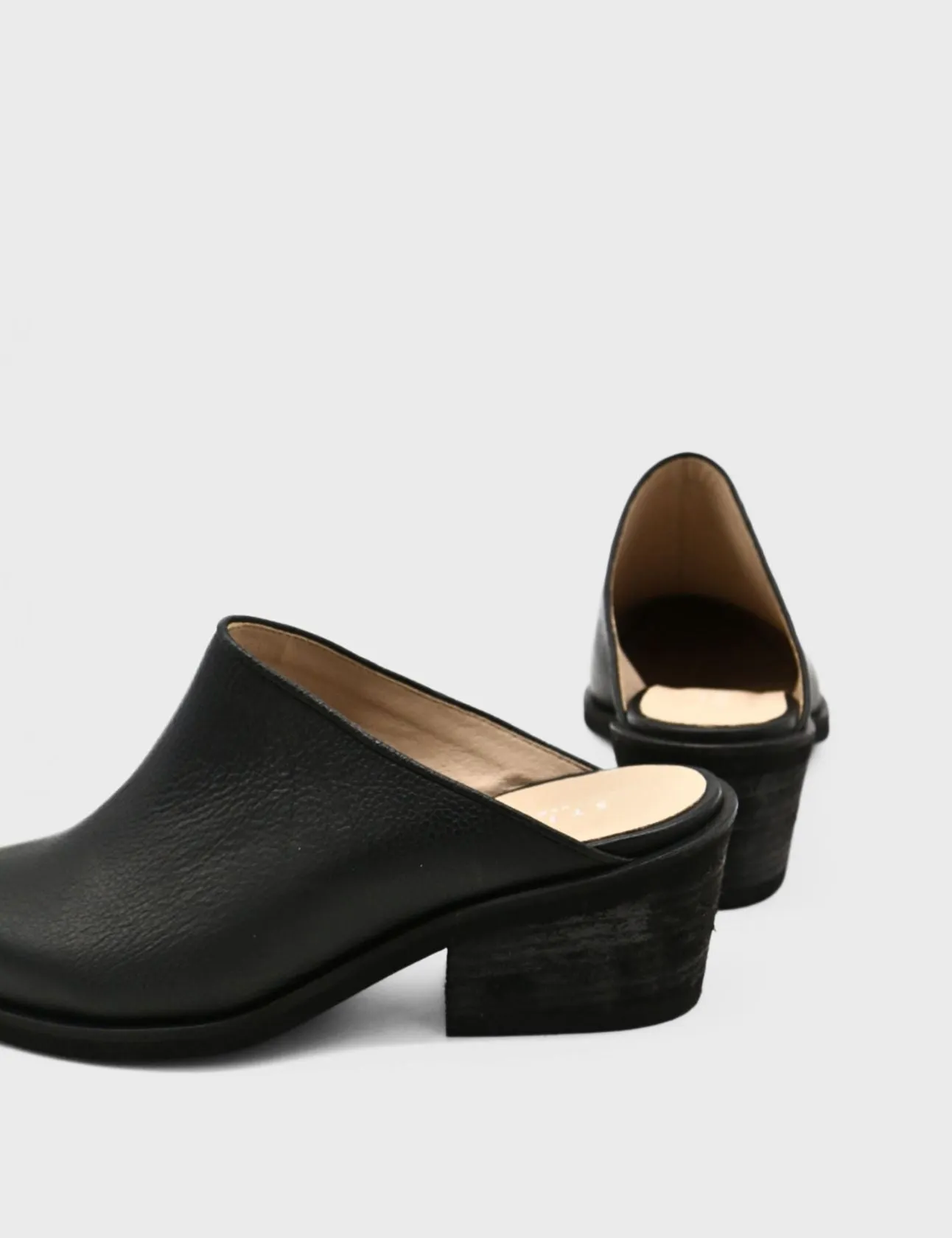 Isabelle western mules in black leather womens shoes