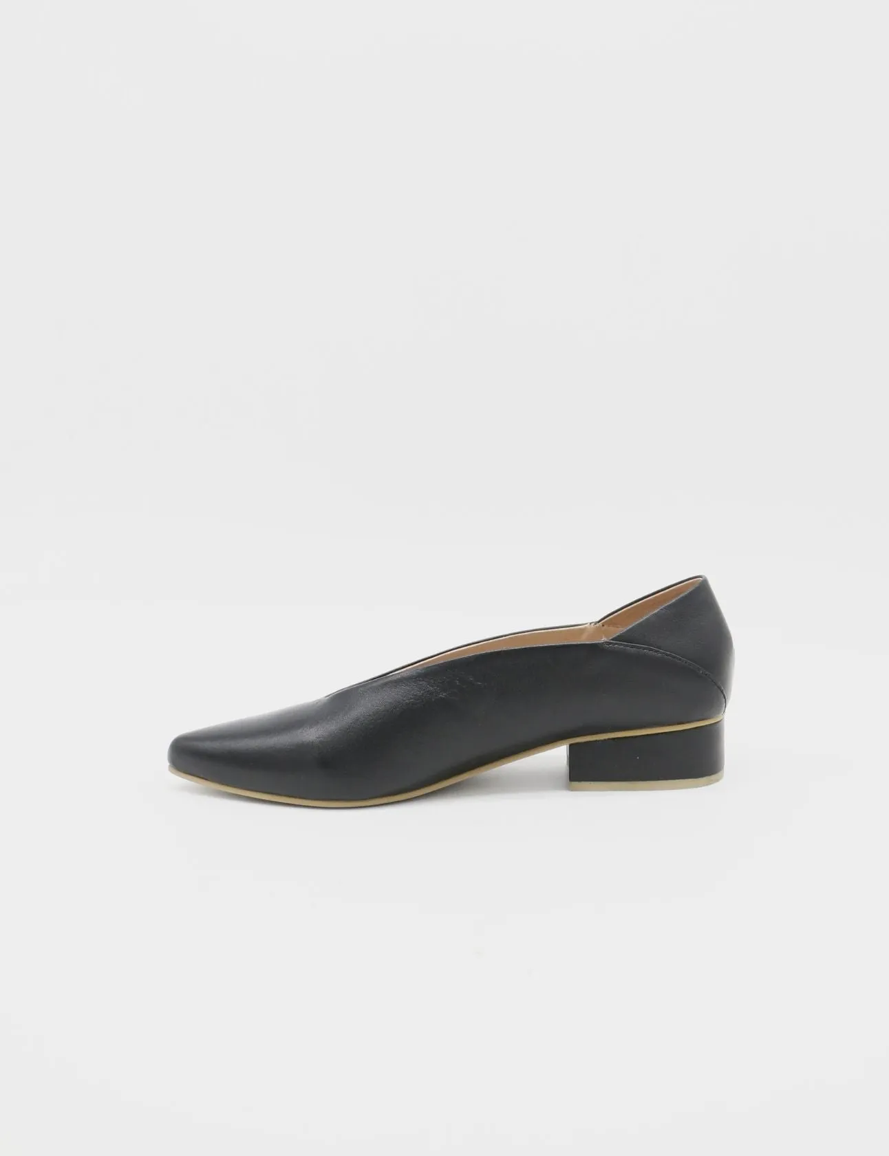 Louvre slip-on loafers in black leather womens shoes