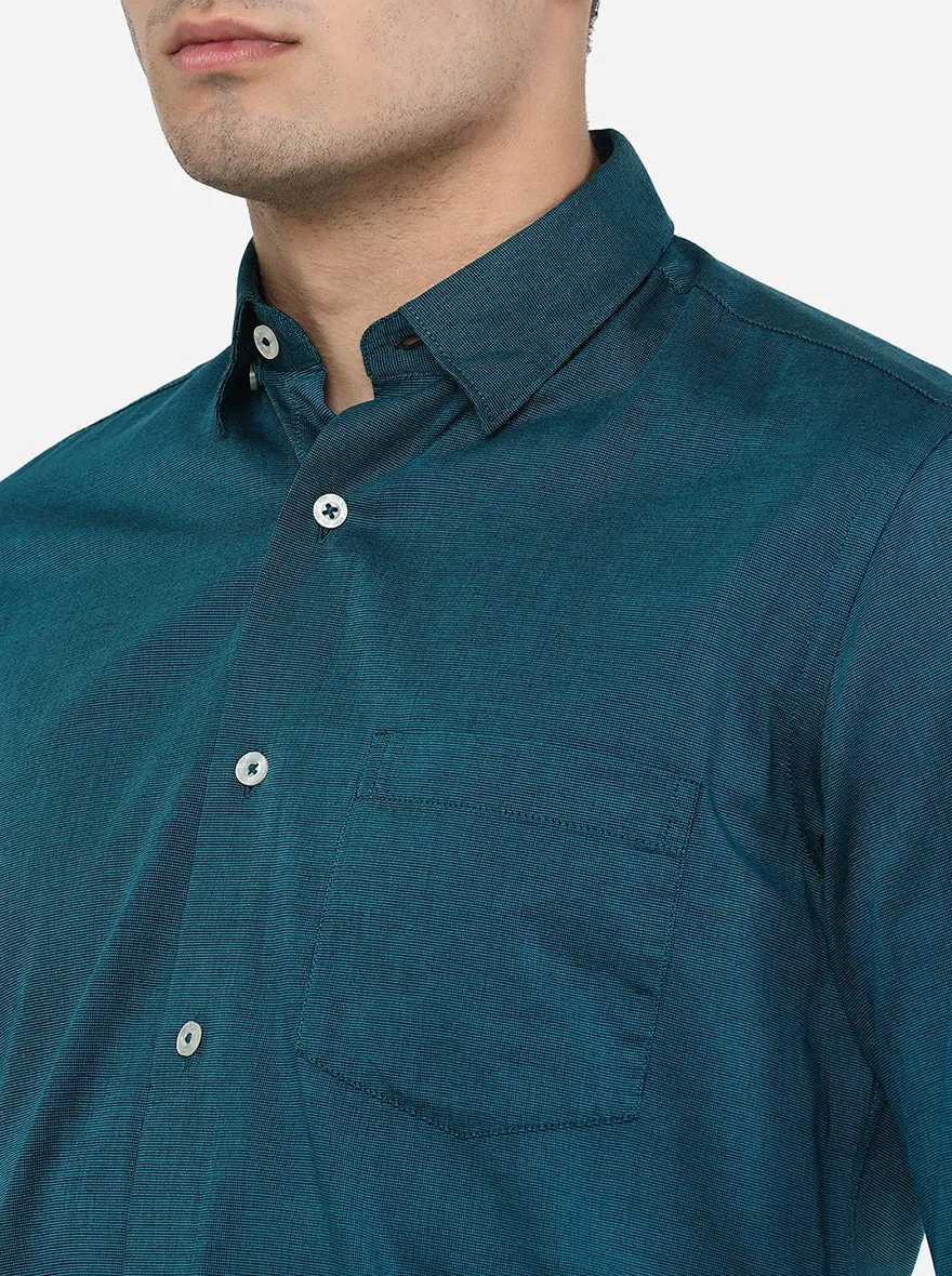 Teal Blue Solid Slim Fit Casual Shirt | JadeBlue