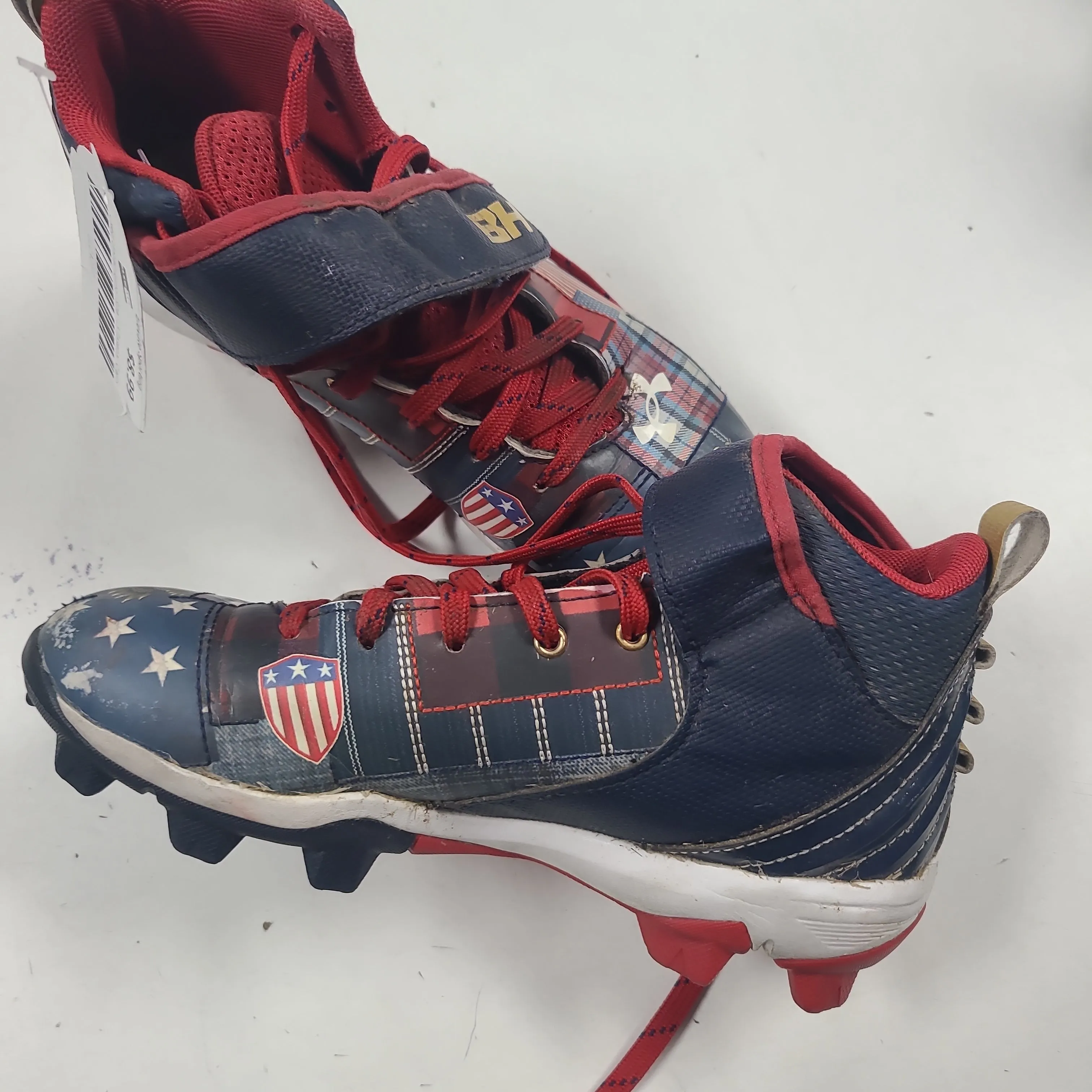 Used Under Armor Size 1.5 Baseball Cleats